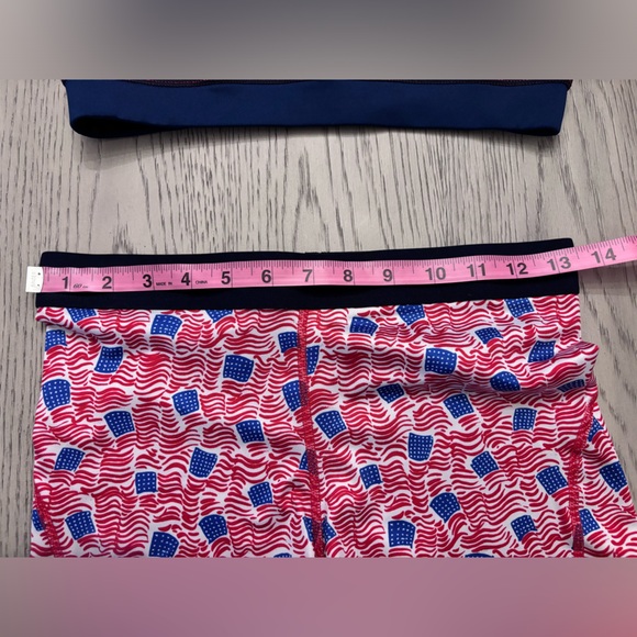 Patriotic Workout Set Size M *Sold As Set - Picture 6 of 7